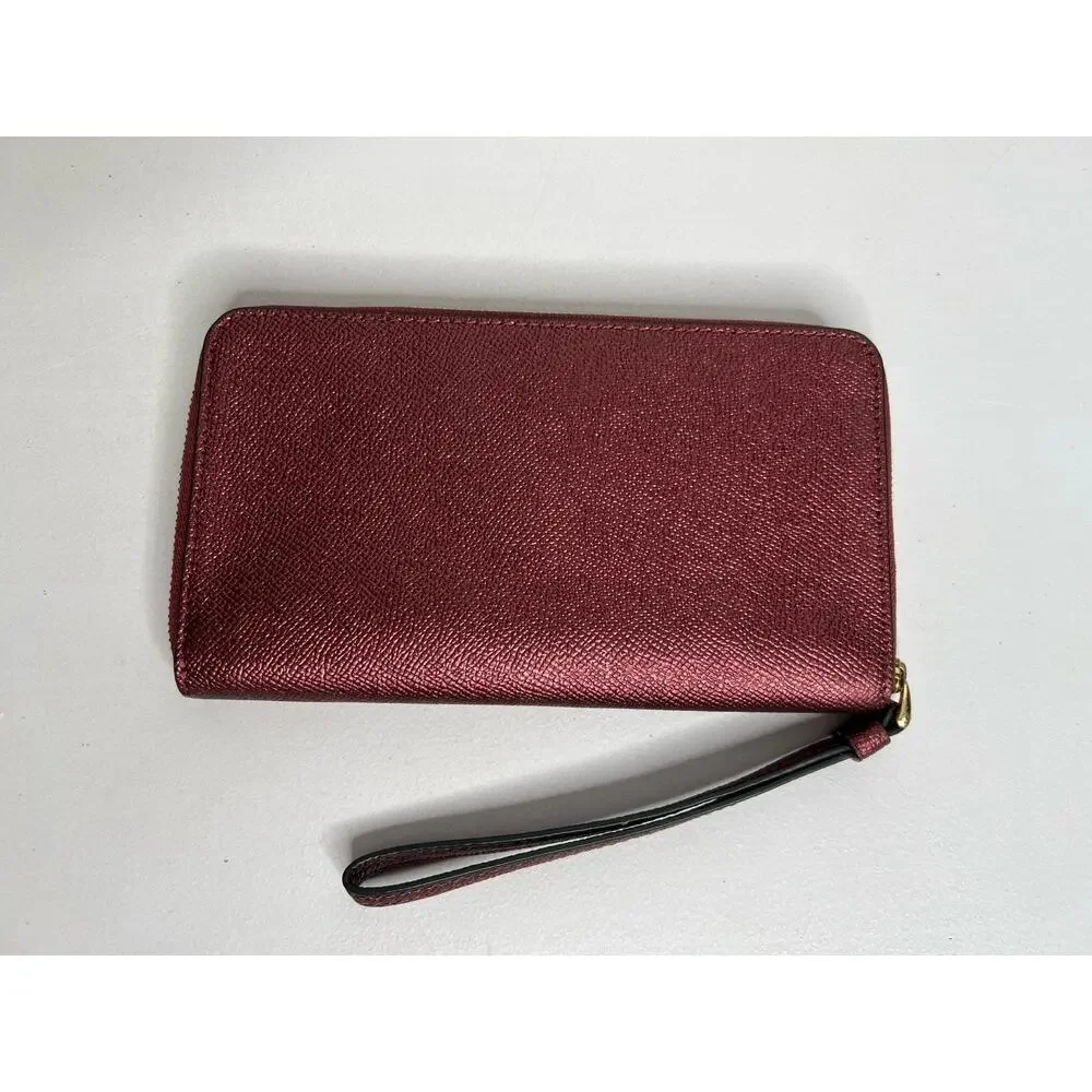 Coach Crossgrain Leather Corner Zip Metallic Wallet